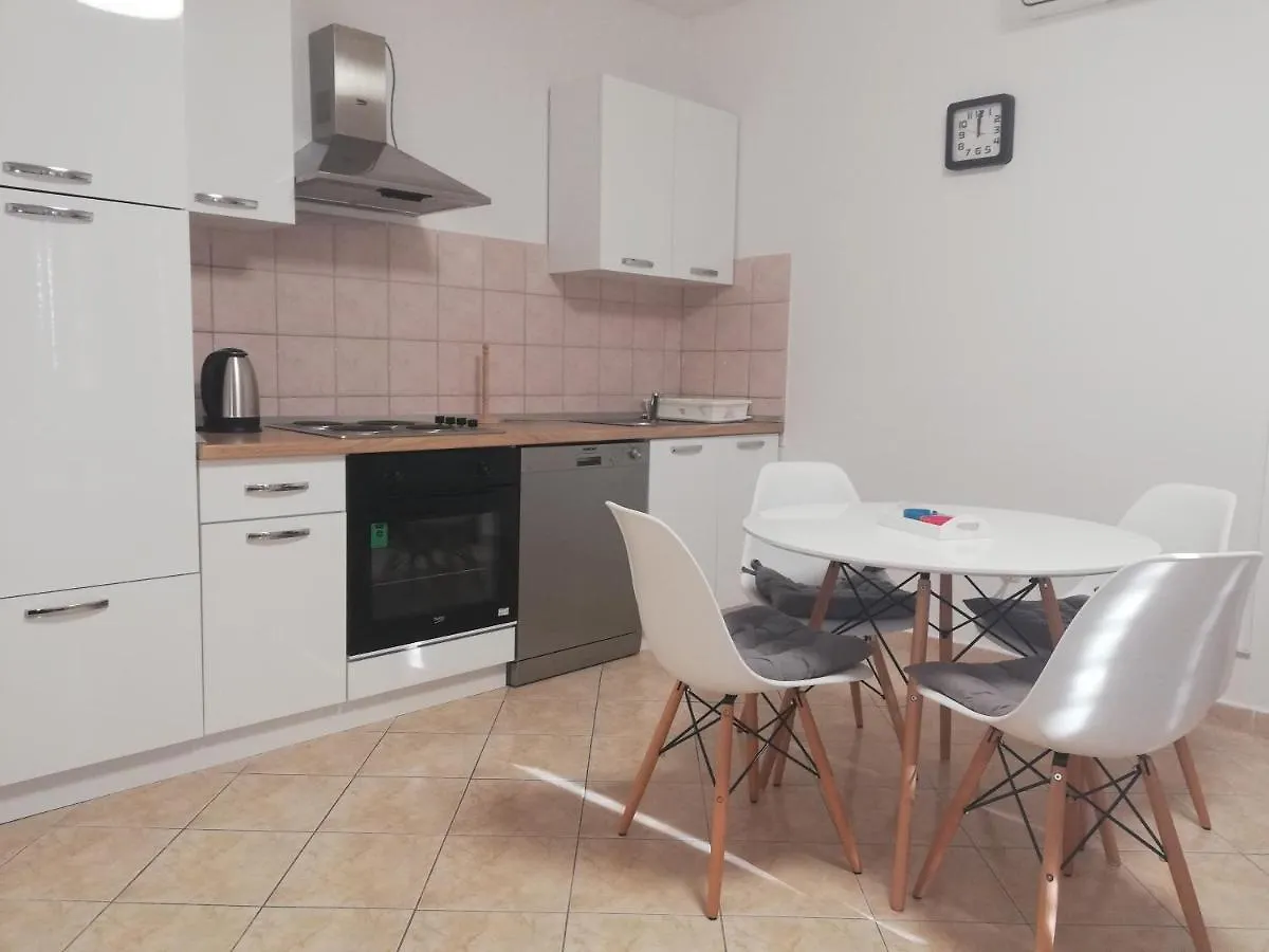 Vito Apartment Pula Croatia